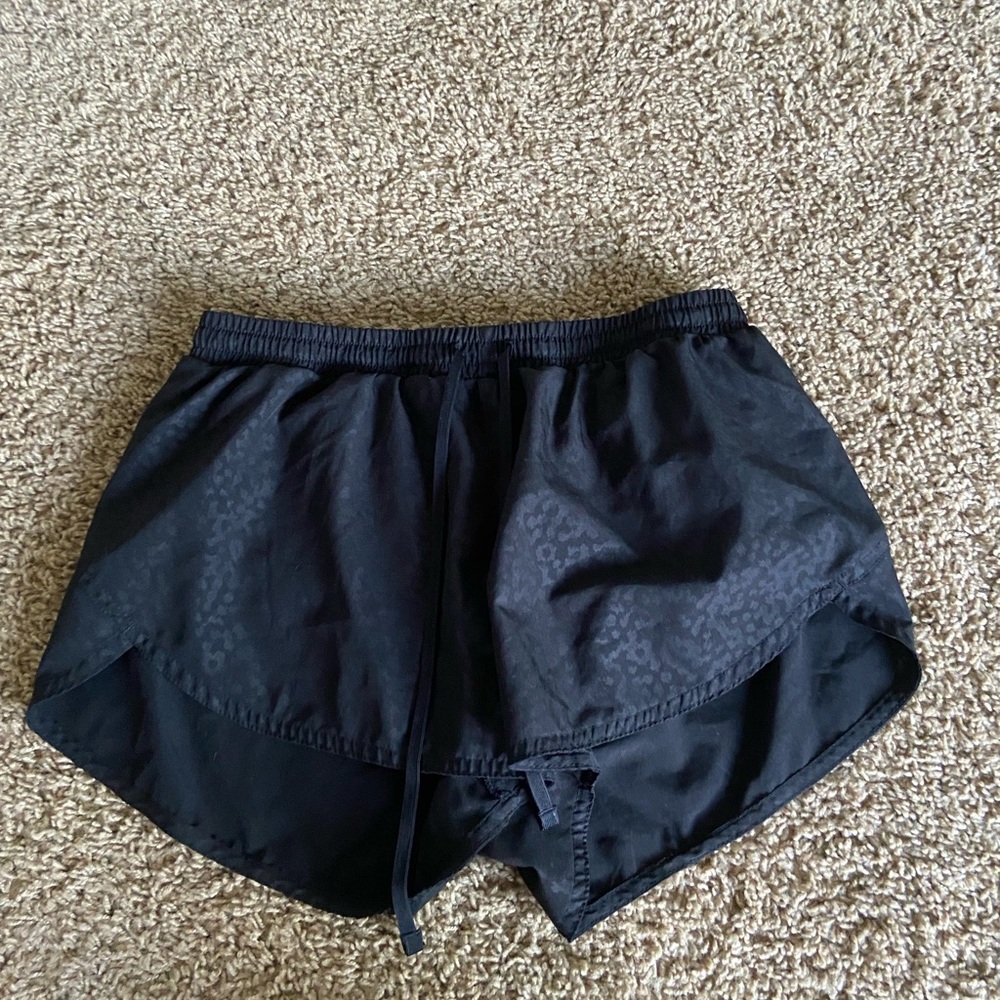 Old navy black pattern running shorts